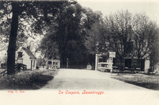 7181 Gezicht op de Korte Coupure te Baambrugge (gemeente Abcoude-Baambrugge), uit het noordoosten, met rechts het café, ...